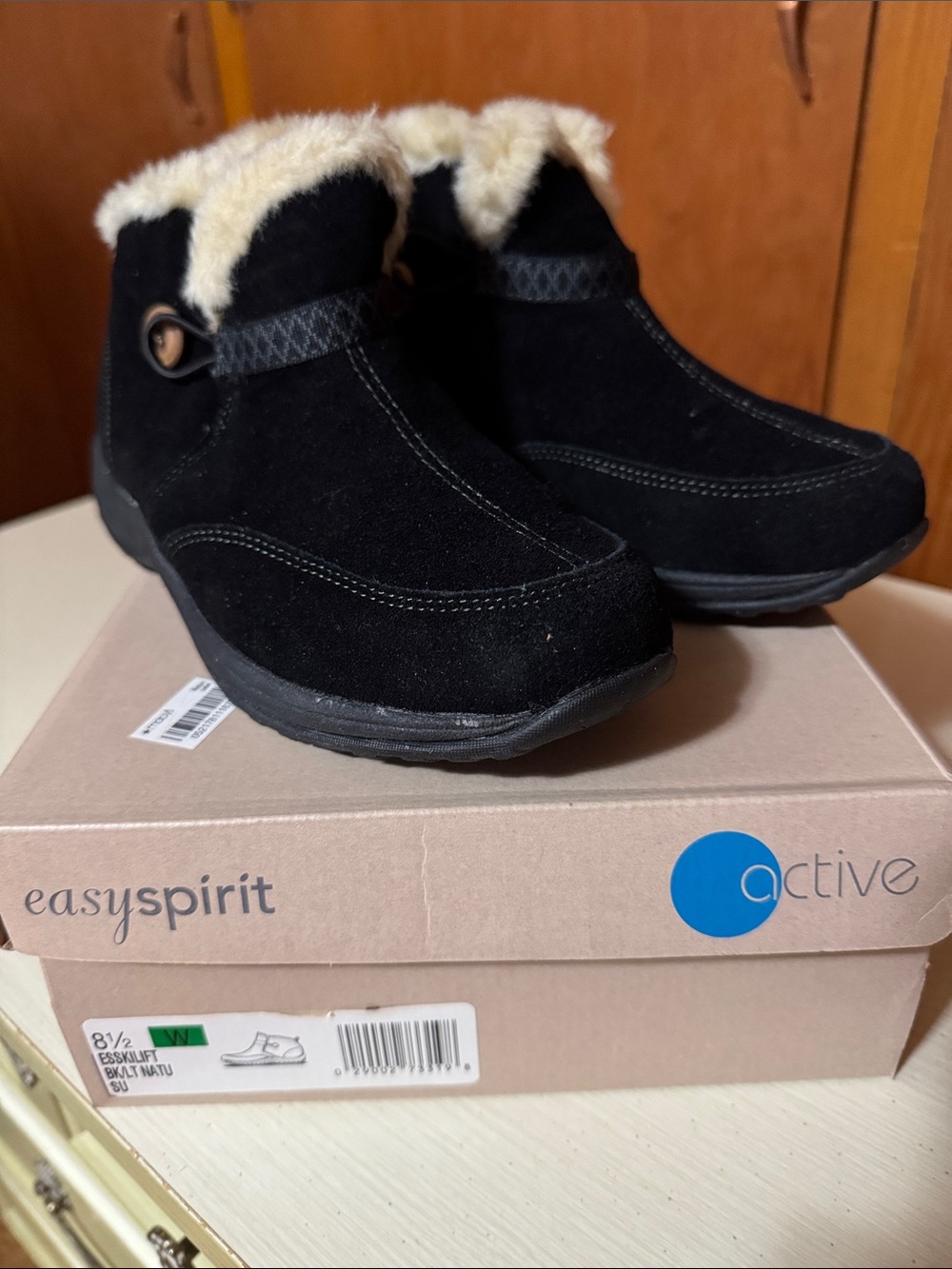 Easy Spirit Black Suede Faux-Fur Cuff Winter Ankle Boots